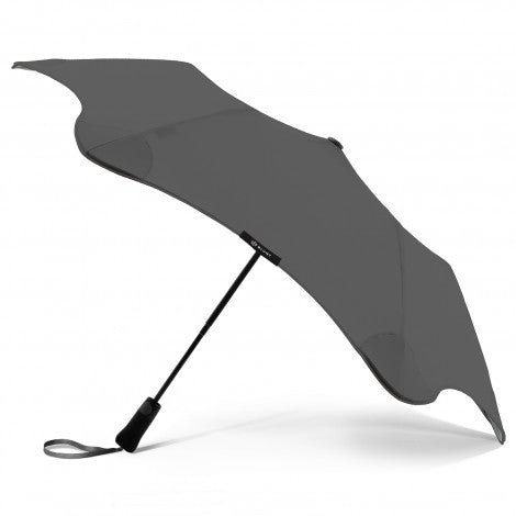 BLUNT Metro Umbrella - Branding Evolution