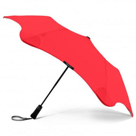 BLUNT Metro Umbrella - Branding Evolution