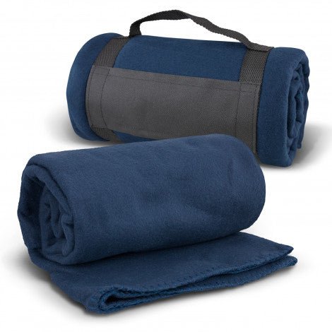 Glasgow Fleece Blanket with Strap - Branding Evolution