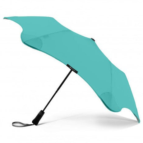 BLUNT Metro Umbrella - Branding Evolution